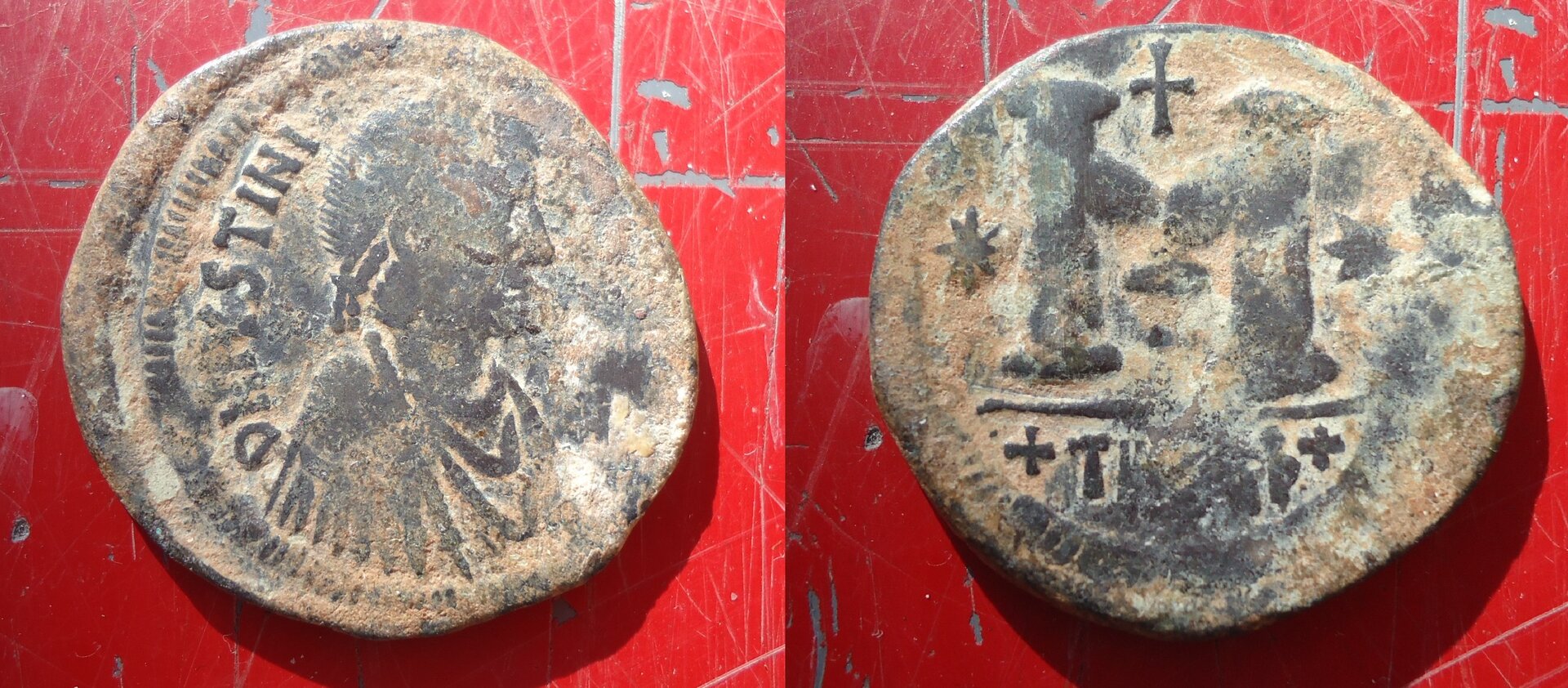 Justinian I Follis Antioch (0).jpg