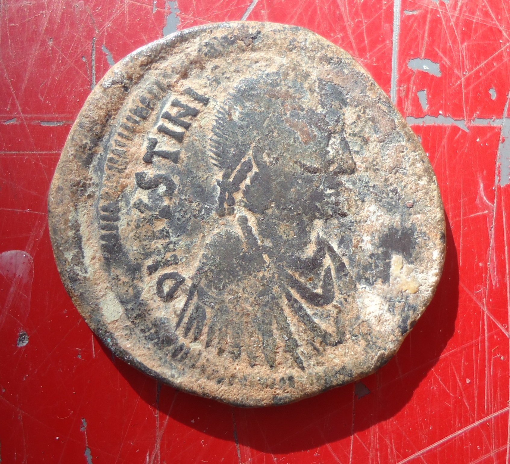 Justinian I Follis Antioch (1).JPG
