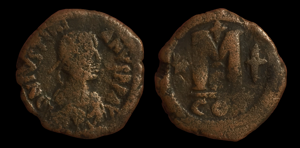 Justinian I, Follis, Constantinople.png