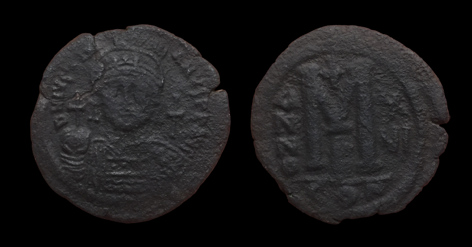 Justinian I, Follis, Year 16, Constantinople.png