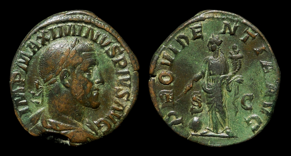 JWT 125 Maximinus Thrax Providentia.jpg