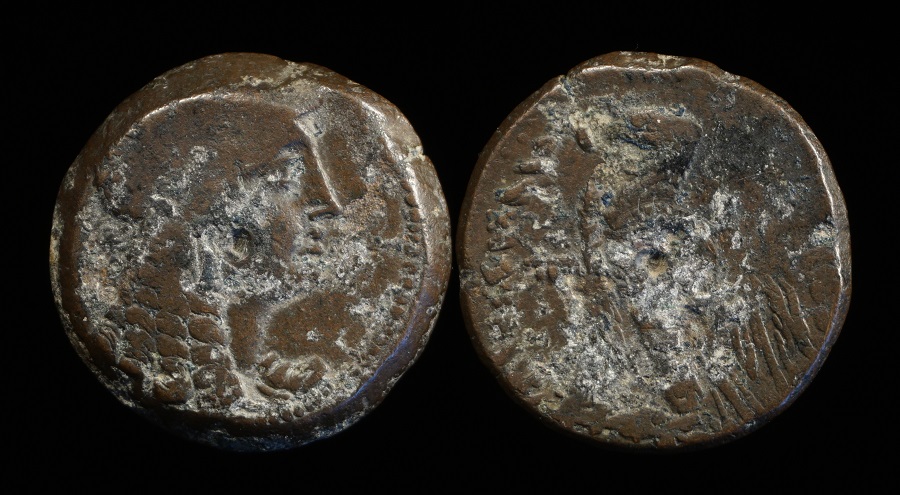 JWT 197 Ptolemy VI Isis Eagle.jpg