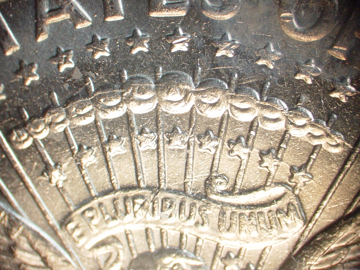 Kennedy 2001-P Rev Die Crack 12995550 PCGS MS62 Crack-02.JPG