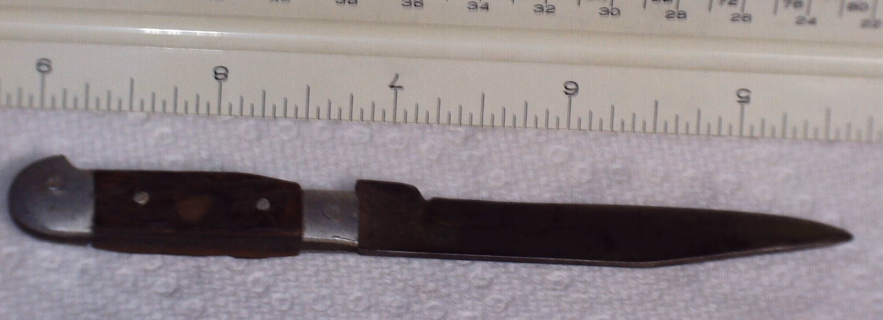Kids Old Knife.jpg