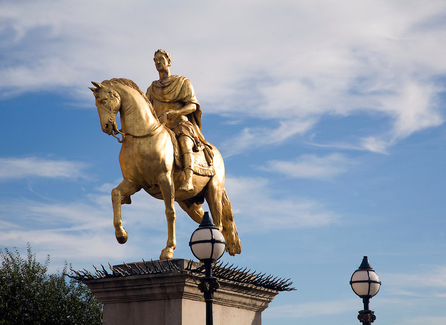 king billy.jpg