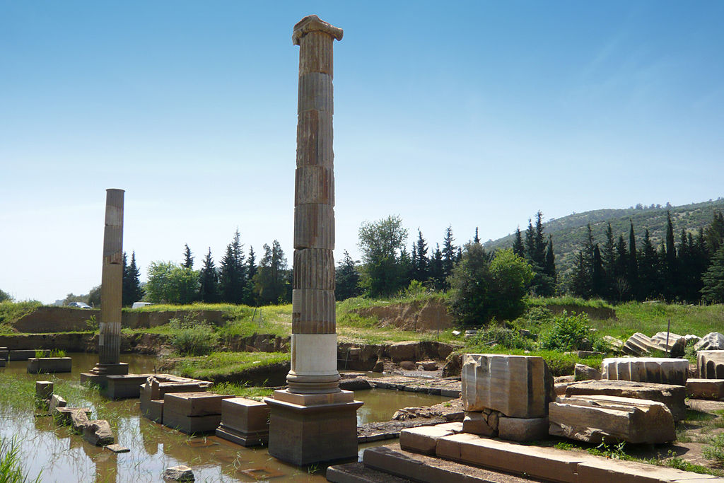 Klaros_Temple of Apollon.jpg