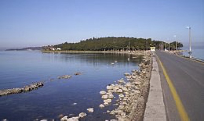 klazomenai-island.jpg