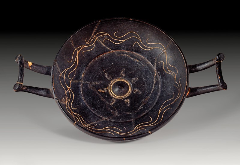 kylix Hellenistic.jpg