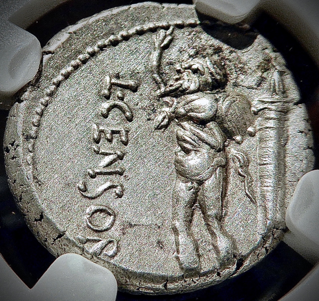 L. Censorinus. Denarius.jpg