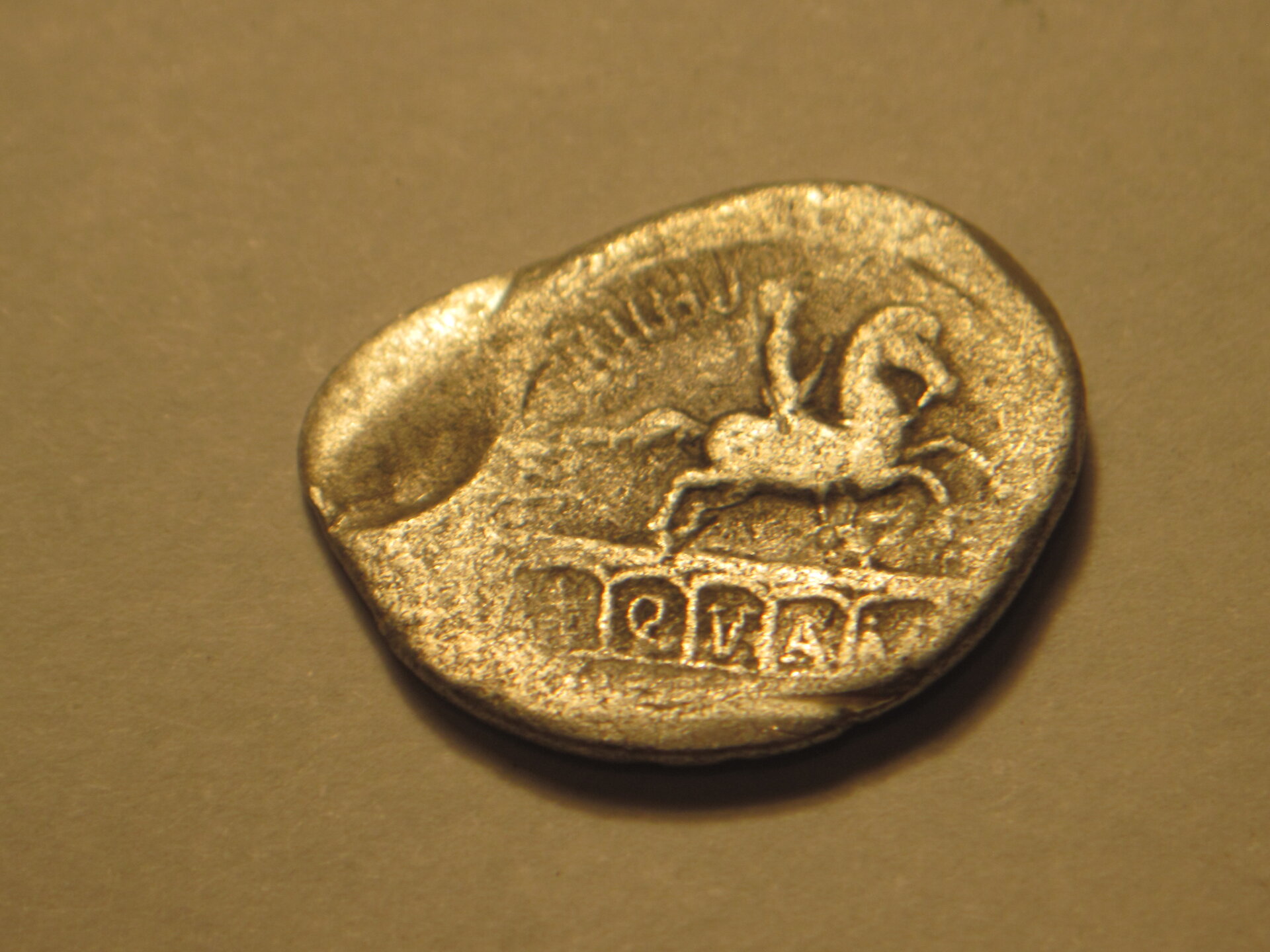 L. Phillipus Marcius Equestrian on Aquaduct 002.JPG