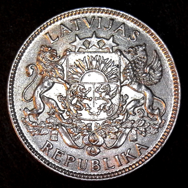 Latvia 1 Lats 1924 obverse 50pct.jpg