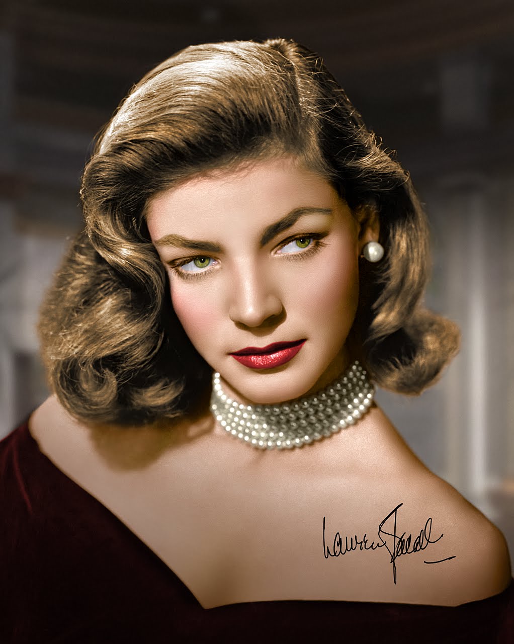 Lauren Bacall 8.jpg