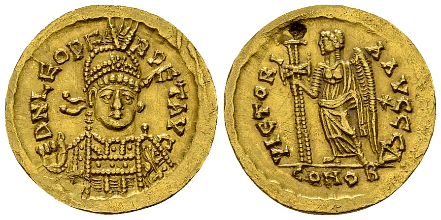 leo i solidus.jpg