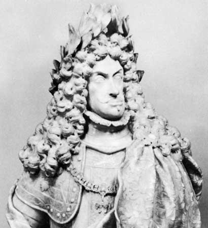 Leopold-I-detail-portrait-bust-Kunsthistorisches-Museum.jpg