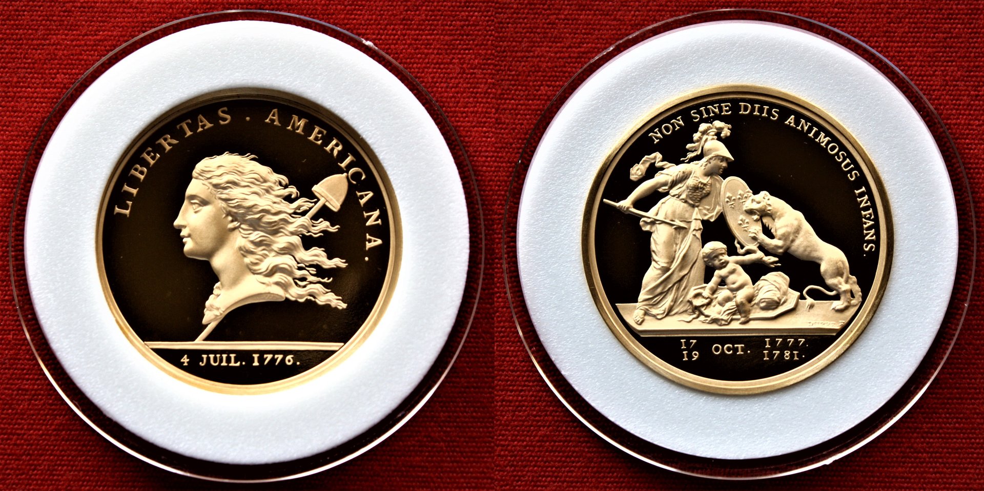 Libertas Americana Restrike, Paris Mint, #390, 45.86 mm, 64 gm, .920 fineness. original box. (2).jpg