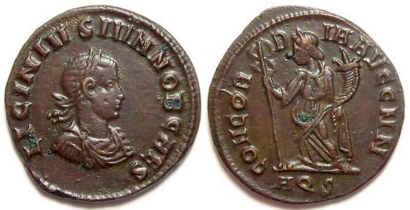 Licinius II CAES Concordia Avgg NN Aquileia 317 (RIC VII Aquileia 12 S) caduceus 20mm 3.3g.jpg