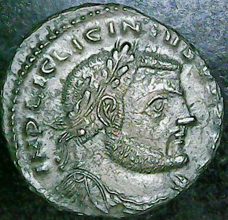 LICINIVSFOLLES313ADOBV.jpg