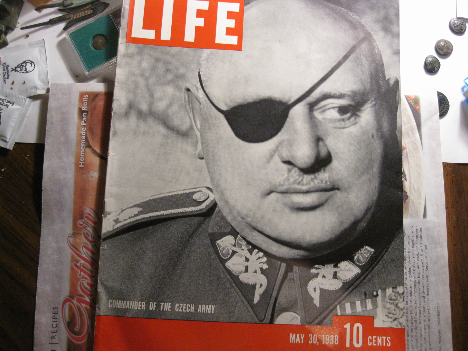 LIFE mag. May 1938, cover and 3 ads 001.JPG