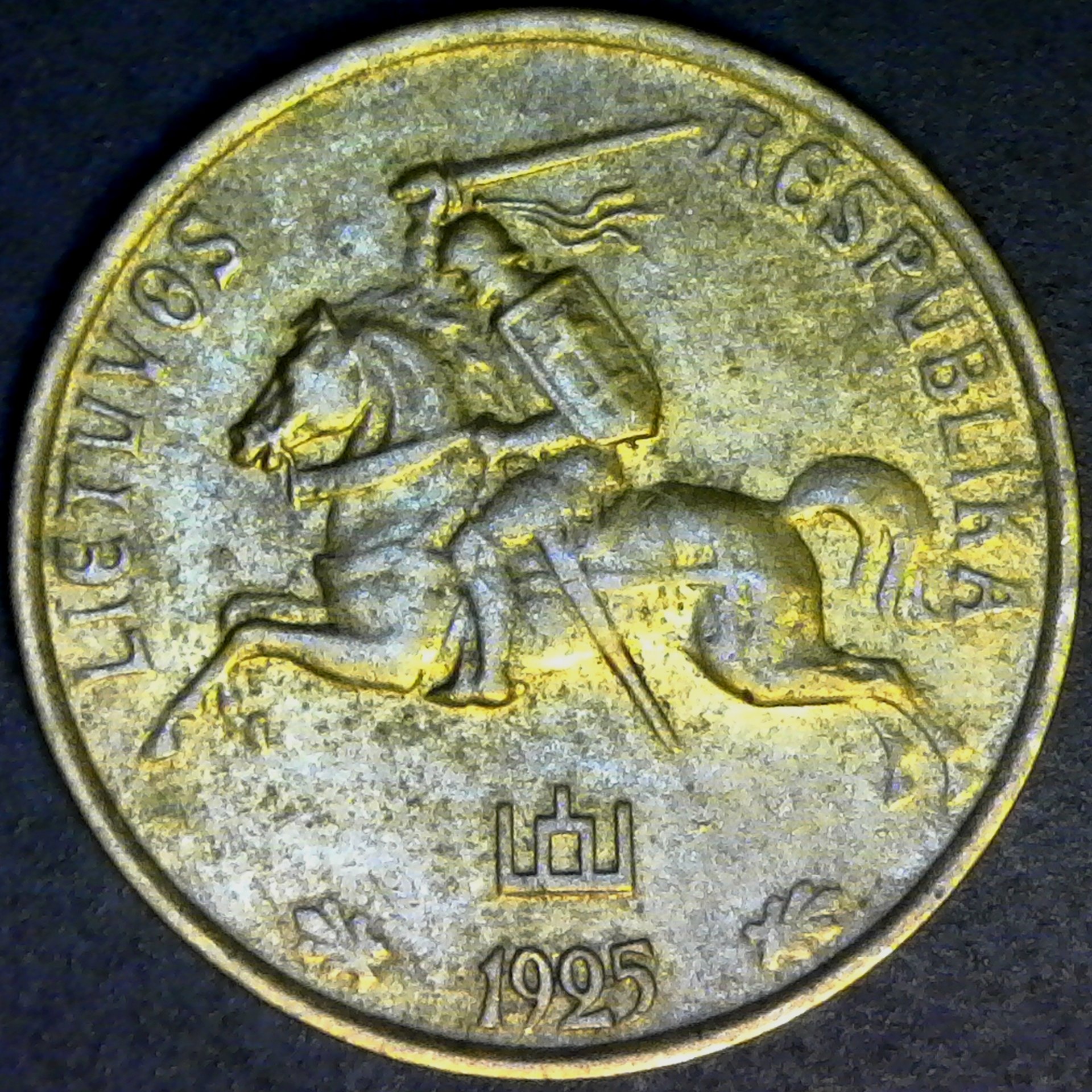 Lithuania 10 Centu 1925 obv.jpg