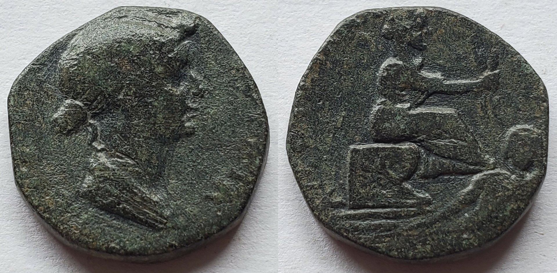 Livia AE Augusta Cilicia statue of tyche.jpg