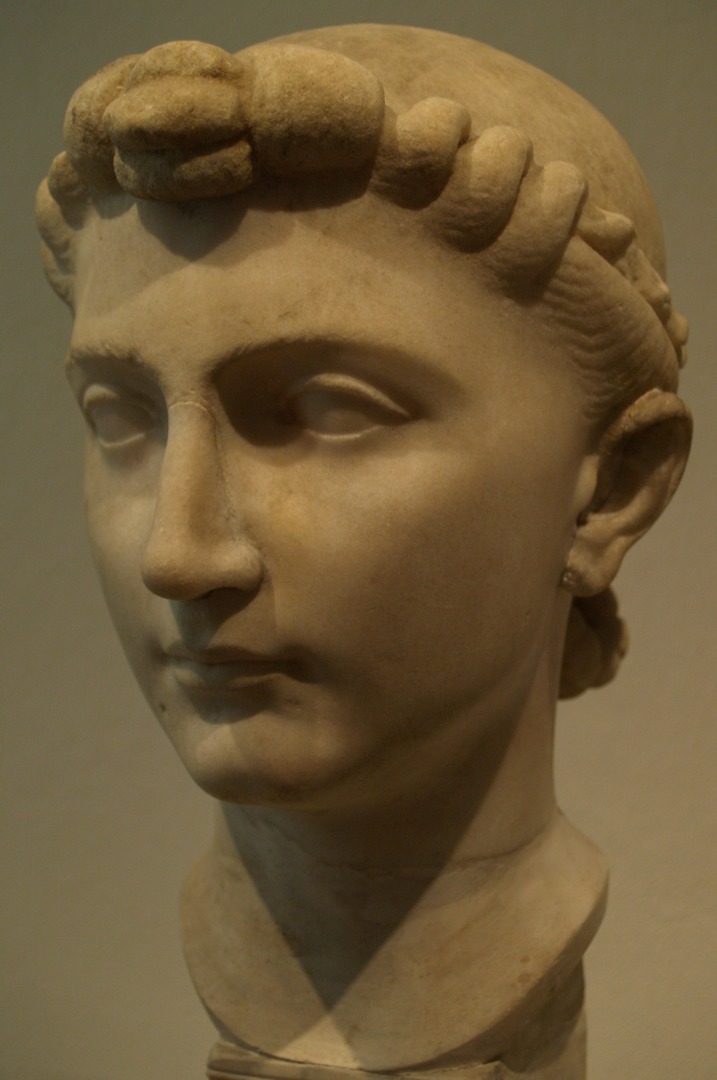 lossy-page1-1200px-Berlín_Julia_Augusti.TIF.jpg