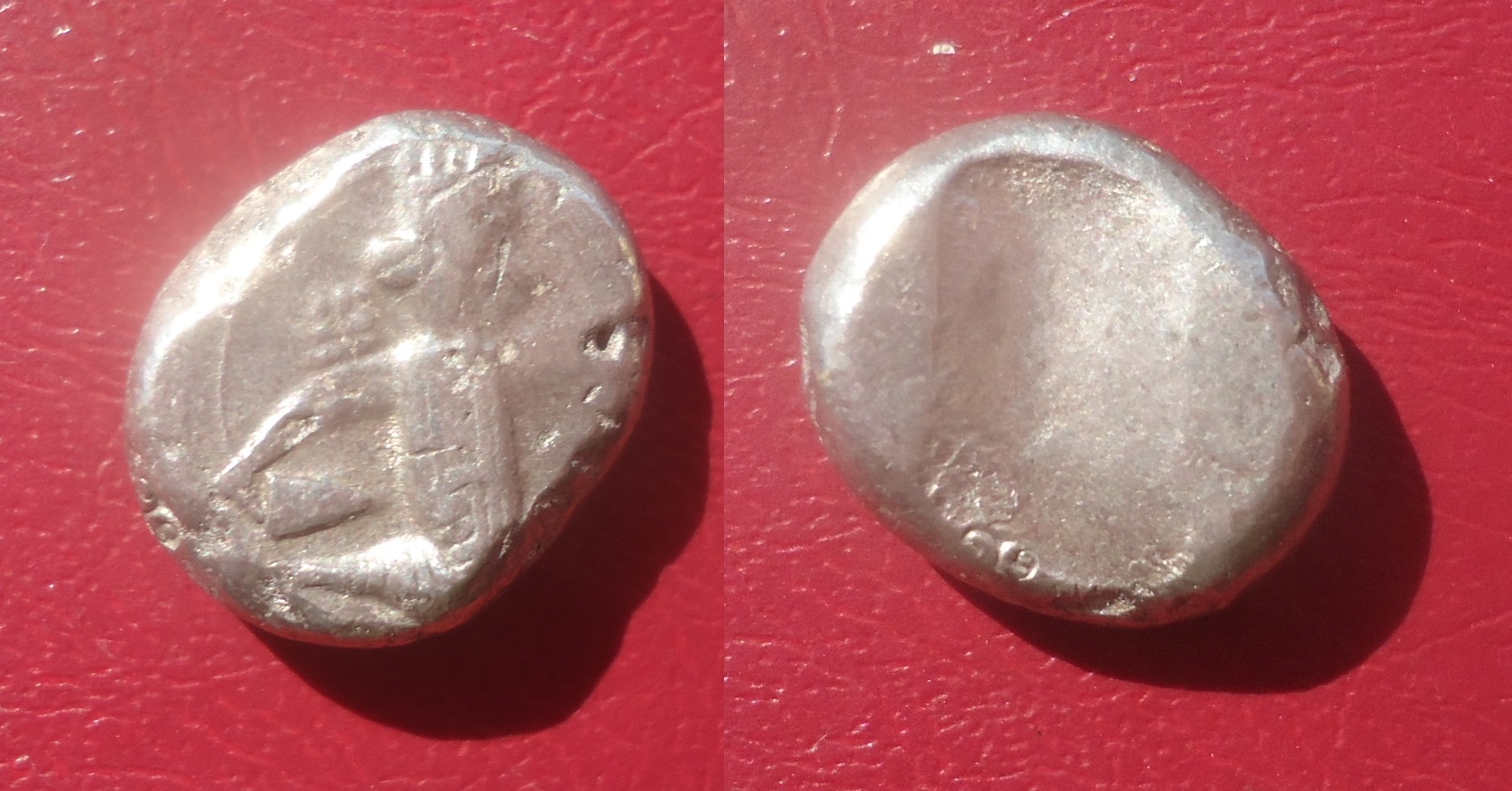 Lot - 2 Persian siglos, world misc. AZ Mar 17 2021 (5).jpg