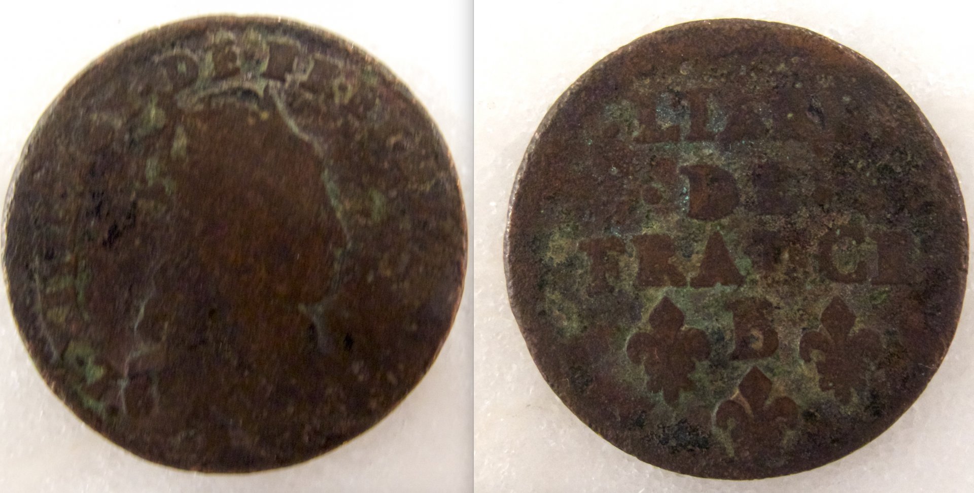 Louis XIIII Liard 1650s B Rouen copy.jpeg