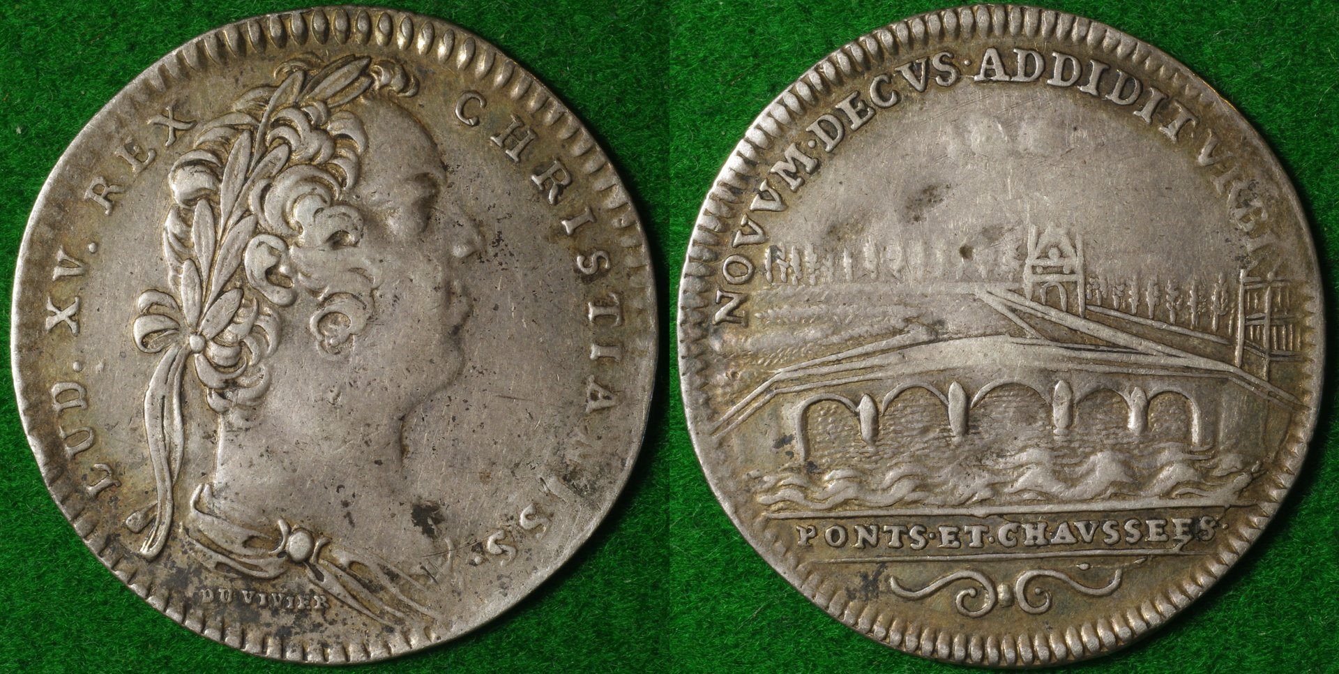Louis XV token 1-horz.jpg