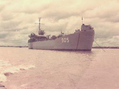 LST905a.jpg