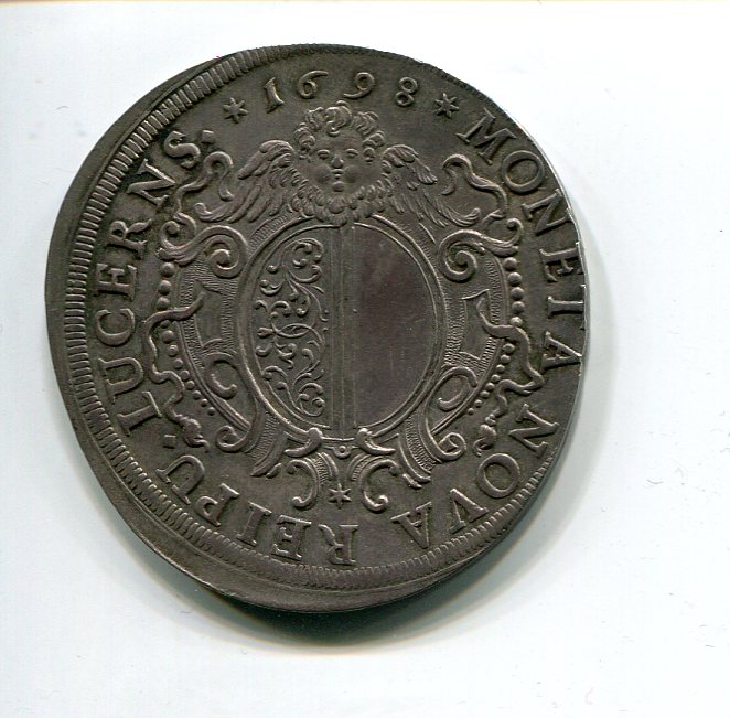 Lucerne Taler 1698 obv 812.jpg