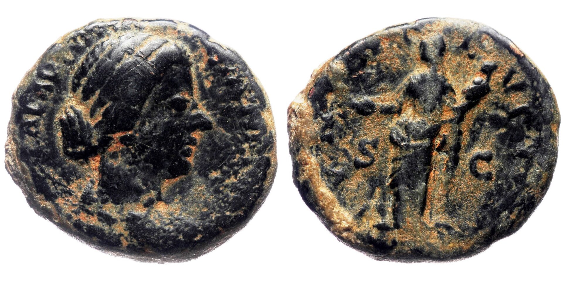Lucilla IVNONI LVCINAE S C standing MB Numismad.jpg
