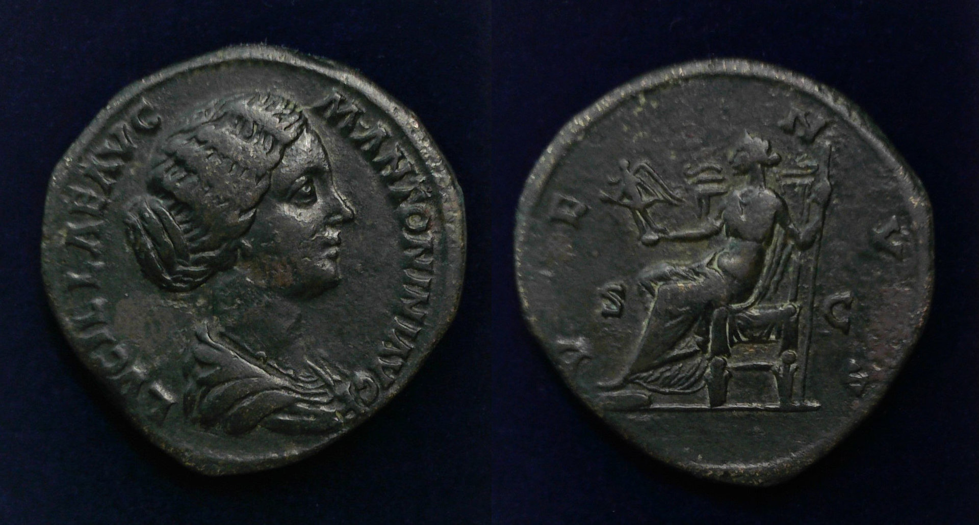 Lucilla Venus Sestertius.jpg