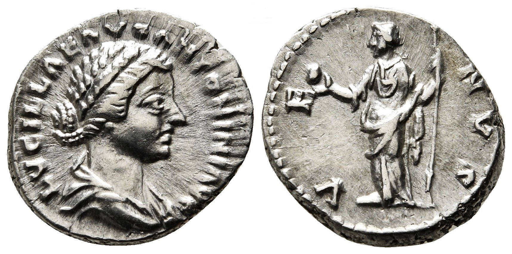 Lucilla VENVS denarius long obv inscription.jpg
