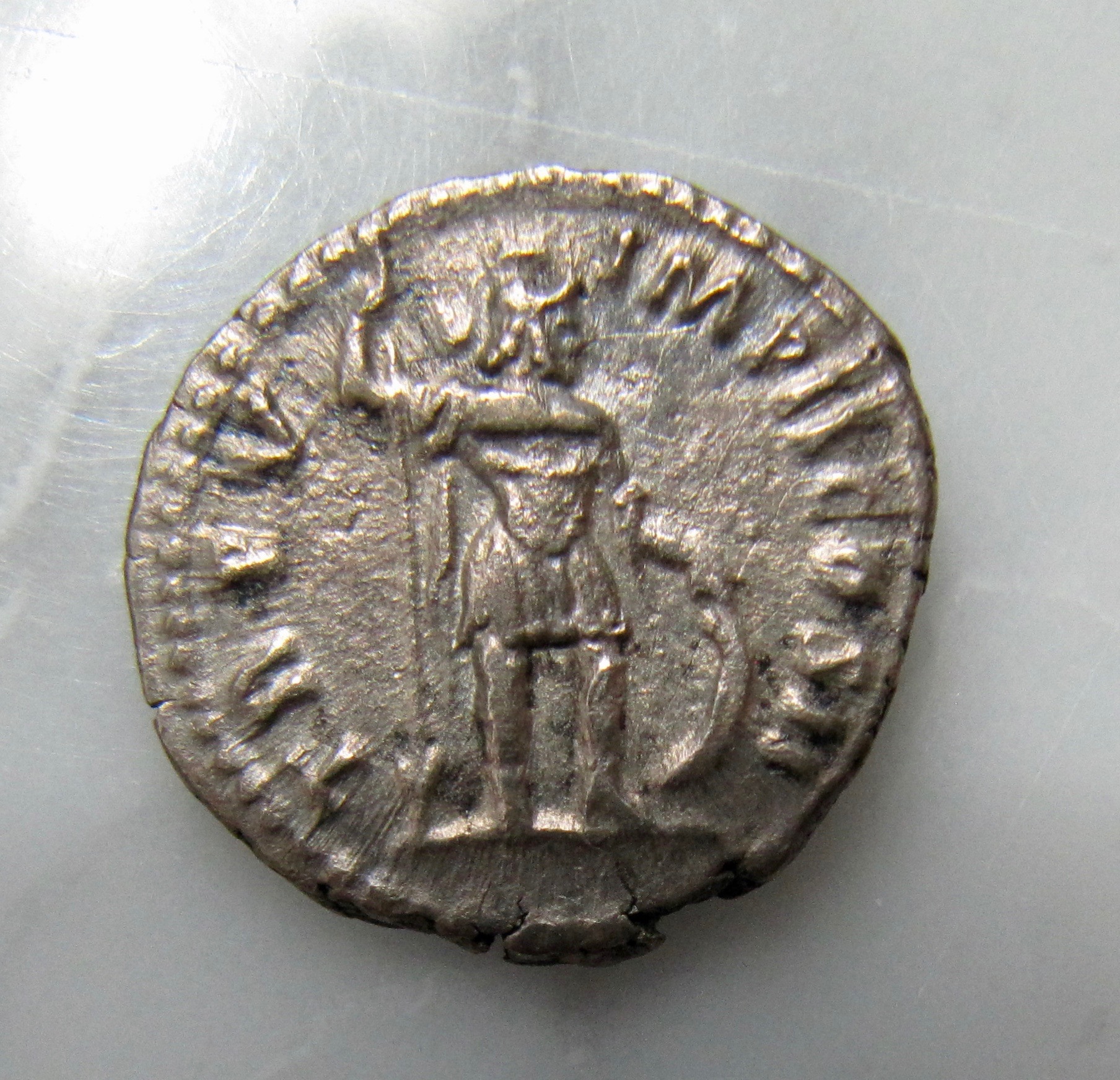 Lucius Verus Denarius Mars - REV  - 1.jpg