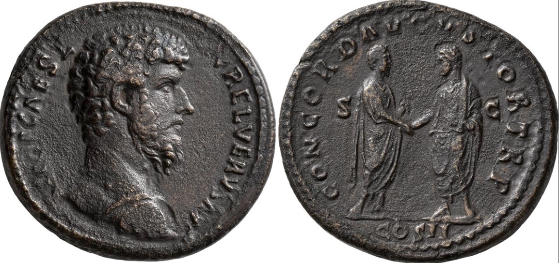 Lucius Verus Sestertius.jpg