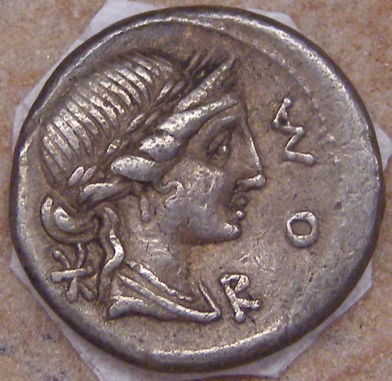 M.AEMILIVS.LEP Cr 291.1 JHE 68 A12-068 8.15.13 OBV.jpg