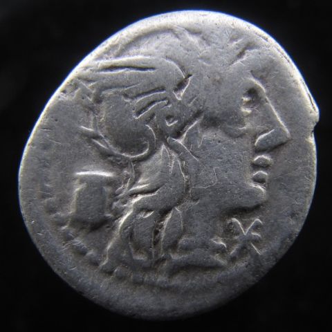 M.MARCIUS Craw. Rome 245-1 (O)a.jpg