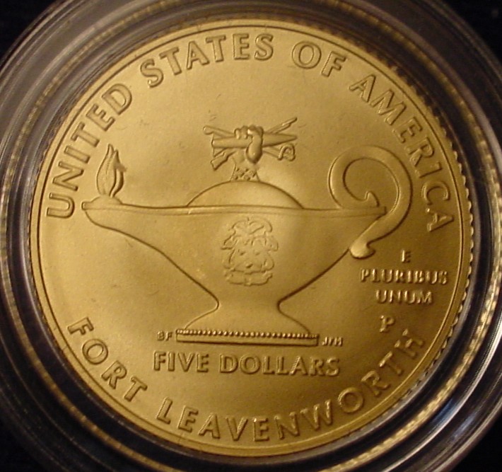 MacArthur Unc $5 R.jpg