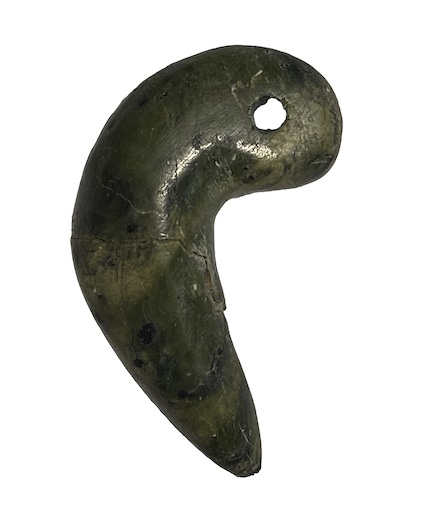 Magatama.jpg