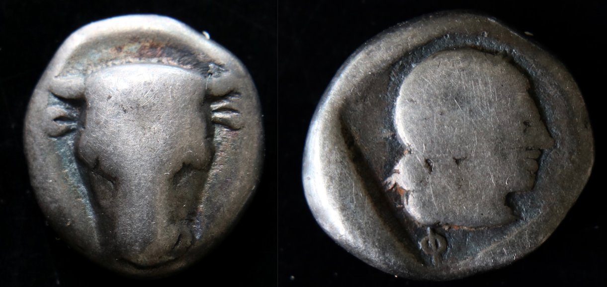 Magna Graecia – Phokis, Liga, Triobol.png