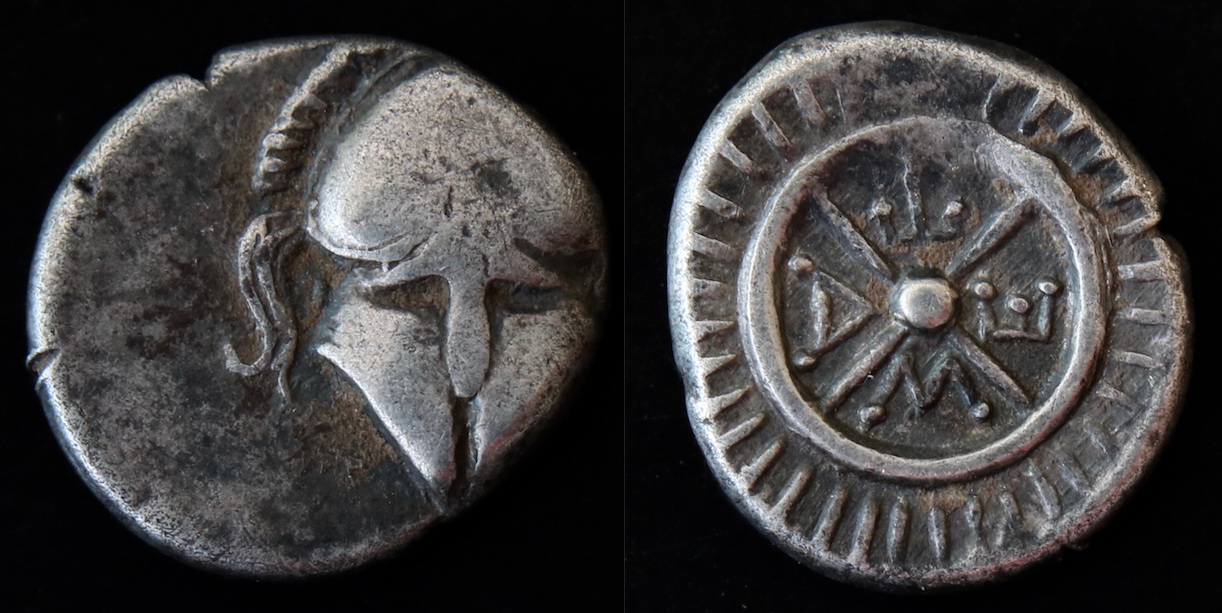 Magna Graecia – Thrakien, Mesembria, Diobol, Helm und Rad.png