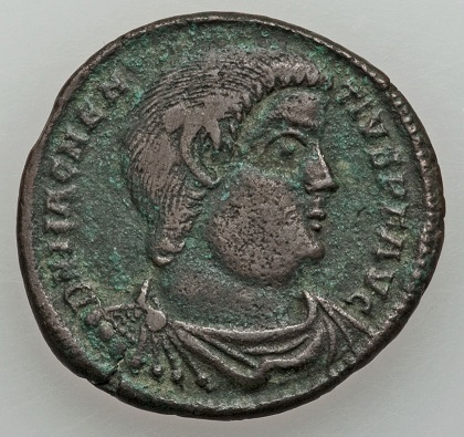 magnentius obverse.jpg