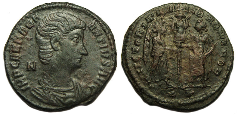 Magnentius VICTORIA AVG LIB ROMANOR.jpg