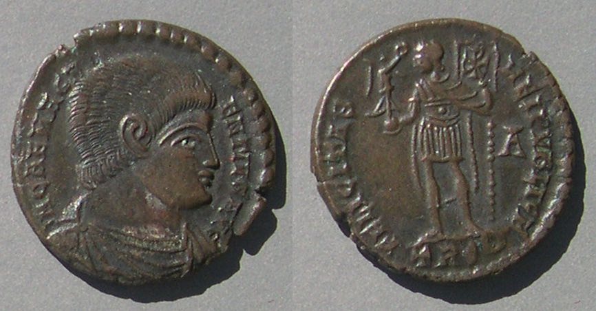 MagnentiusFELICITAS88172.jpg