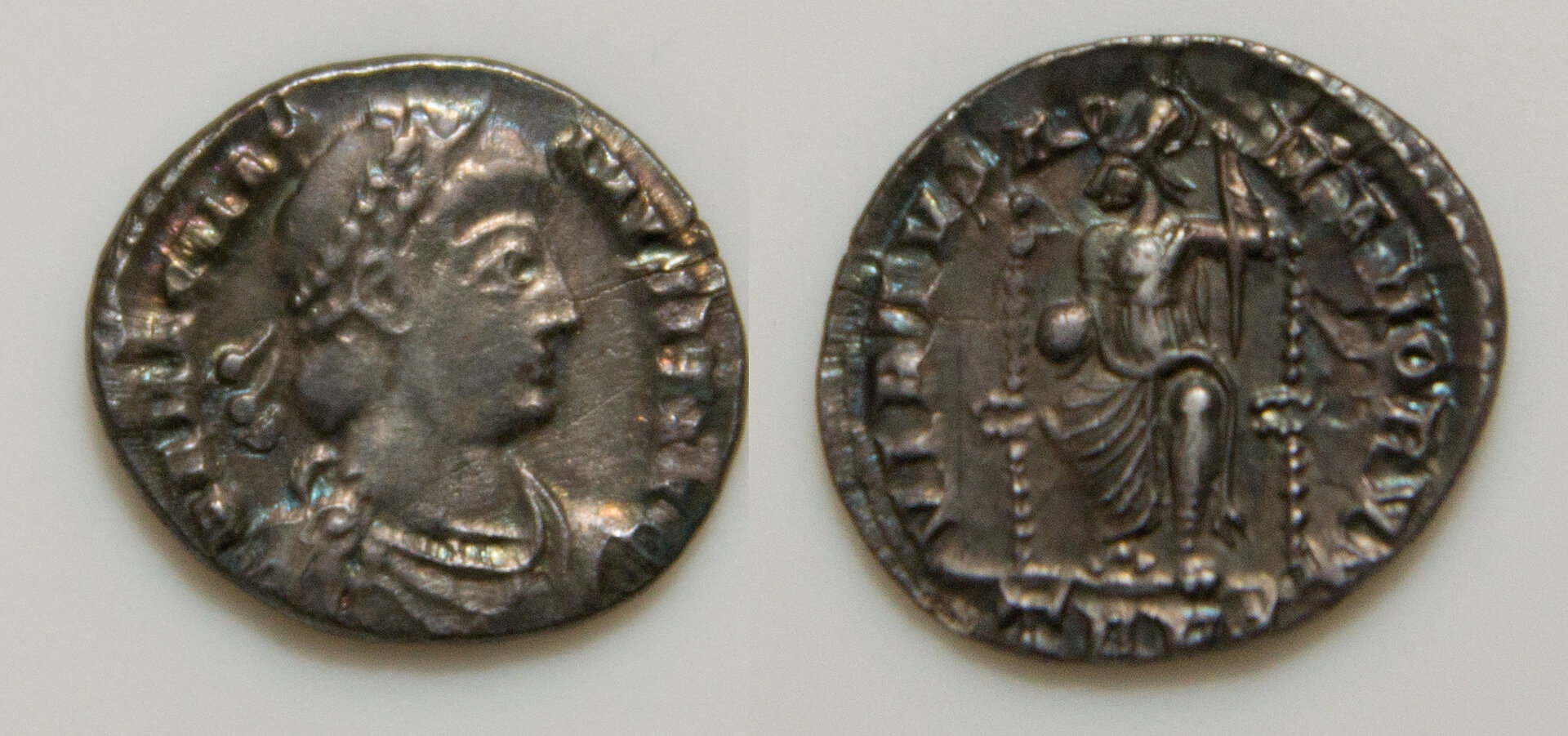 Magnus Maximus Treveri Siliqua.jpg