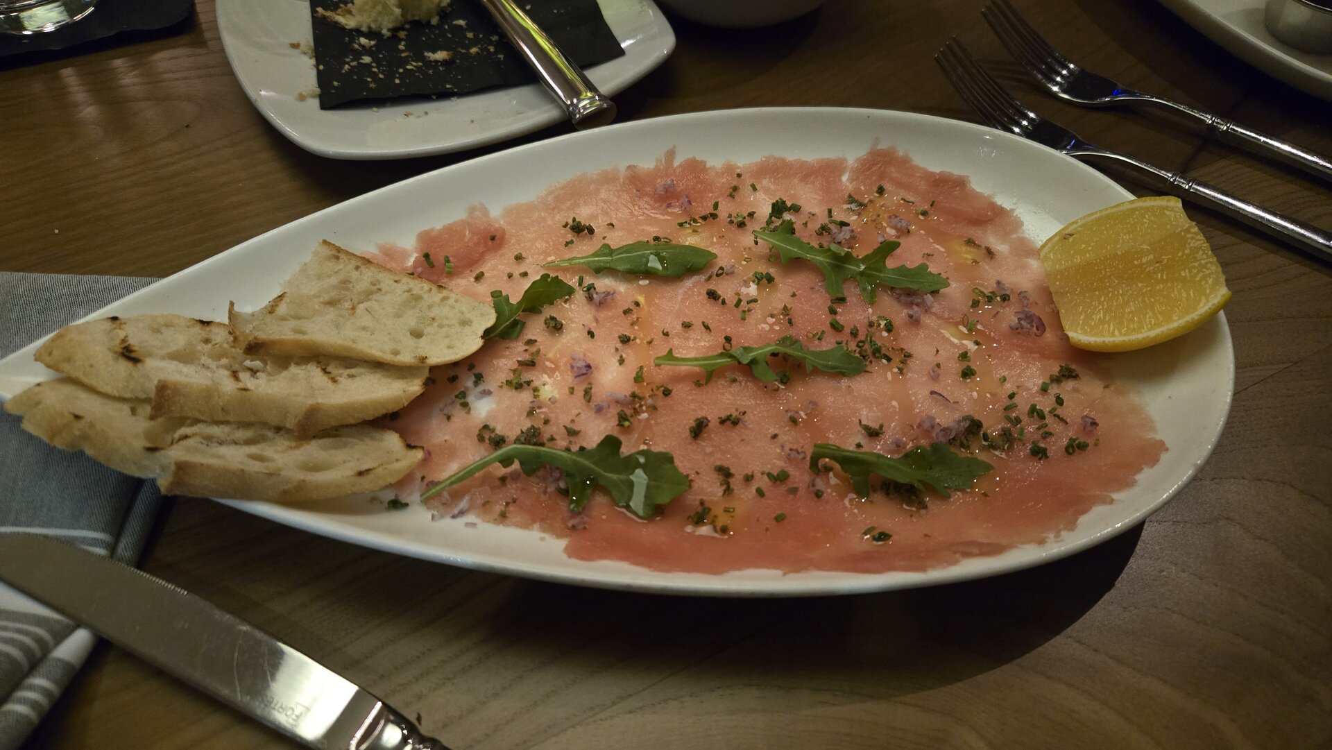 Mahi Mahi @ Vines.jpg