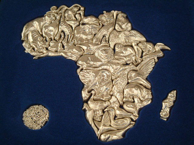 Makoulpa silver jigsaw puzzle.jpg