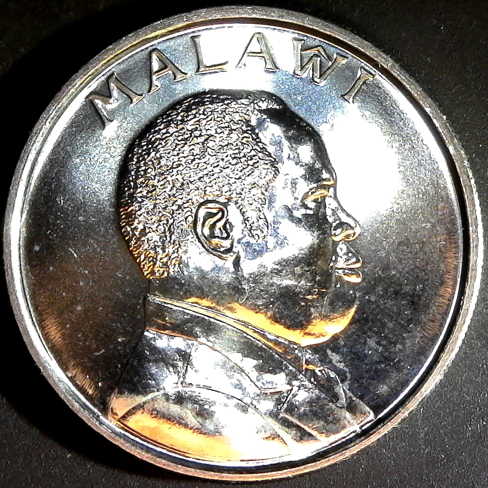 Malawi 20 Tambala 1996 rev.jpg
