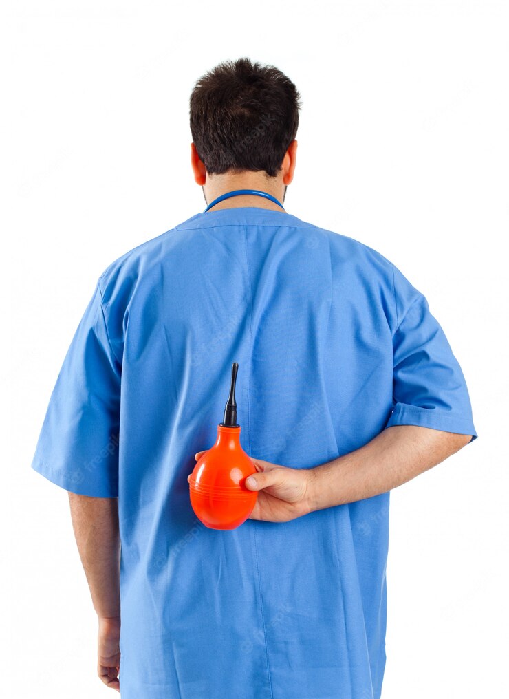 male-nurse-with-clyster_87414-1301.jpg
