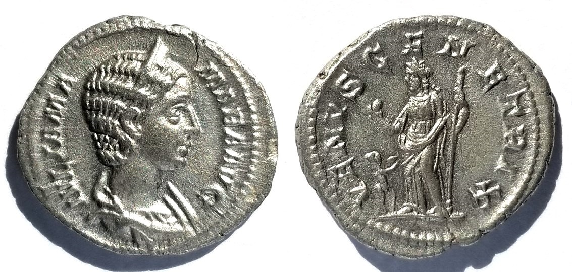 Mamaea VENVS GENETRIX denarius.jpg